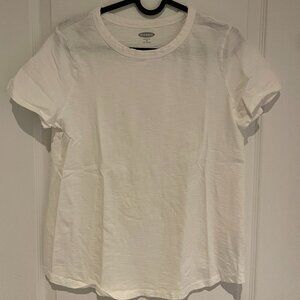 white kids t-shirt